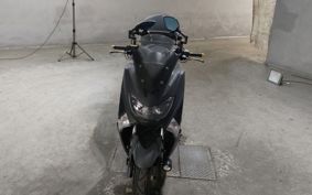 YAMAHA N-MAX 155 SG50J