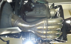 HONDA CB650R E-Clutch 2025 RH17