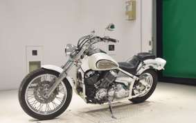 YAMAHA DRAGSTAR 400 2002 VH01J