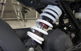 HUSQVARNA SVARTPILEN 401 2022