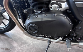 TRIUMPH STREET TWIN 2023 DAD74G