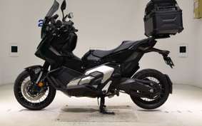 HONDA X-ADV 750 2026 RH21
