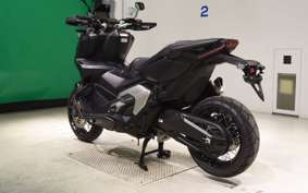 HONDA X-ADV 750 2024 RH10