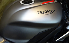 TRIUMPH  TRIUMPH  STREET  TRIPLE RS 2018 HDA464