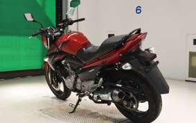 SUZUKI GSR250