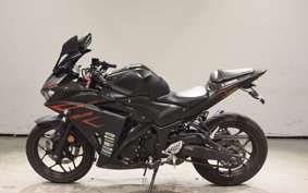 YAMAHA YZF-R25 A RG10J