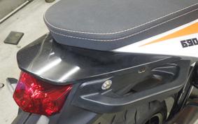 KTM 690 DUKE R 2014