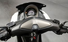 YAMAHA N-MAX 125 SE86J