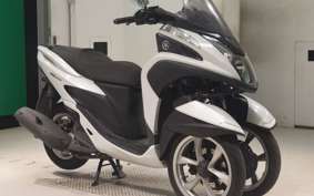 YAMAHA TRICITY 125 SE82J