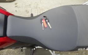 SUZUKI Vｽﾄﾛｰﾑ1000A 2025