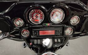 HARLEY HARLEY FLHXSE1800CVO PZ8