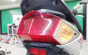 YAMAHA CYGNUS 125 XSR 2 1977 SE44J