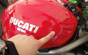 DUCATI MONSTER 400 IE 2004