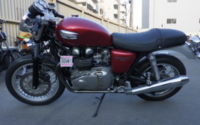 TRIUMPH THRUXTON 900 2004