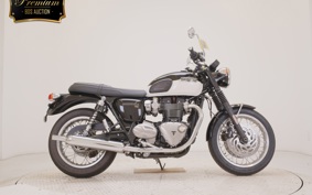 TRIUMPH BONNEVILLE T120 2025