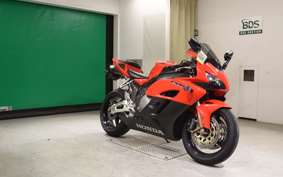 HONDA CBR1000RR 2005 SC57