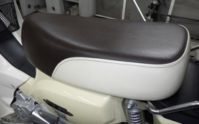 HONDA C110 SUPER CUB 2011 JA10