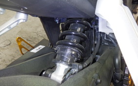 HONDA CB650R E-Clutch 2025 RH17