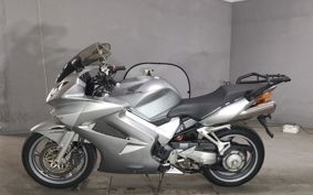 HONDA VFR800 RC46