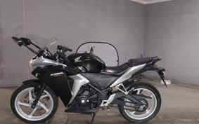 HONDA CBR250R MC41