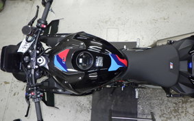 BMW M1000R 2025