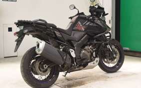 SUZUKI Vｽﾄﾛｰﾑ1050XT 2020 EF11M