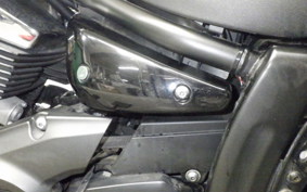 YAMAHA XVS1300CA STRIKER 2013