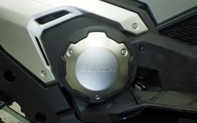 HONDA X-ADV 750 2026 RH21