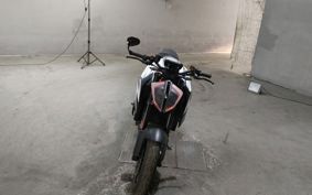 KTM 1290 SUPER  DUKE R V3940