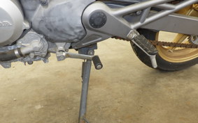 HONDA VTR 250 MC33