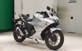 SUZUKI GIXXER 250 SF ED22B