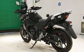 SUZUKI Vｽﾄﾛｰﾑ250A