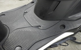 YAMAHA CYGNUSｸﾞﾘﾌｧｽ 2012 SEJ4J