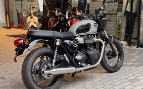 TRIUMPH BONNEVILLE T100 2026 DB0G26