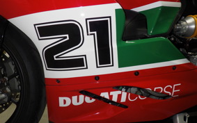 DUCATI PANIGALE V2 2022