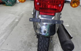 YAMAHA YB125SP 2022