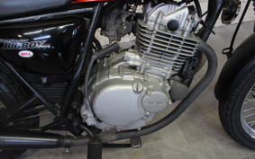 SUZUKI GLASS TRACKER BIG BOY NJ47A