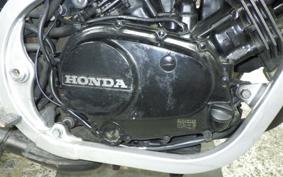 HONDA VT250FE MC08