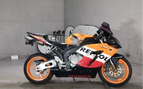 HONDA CBR1000RR 2004 SC57