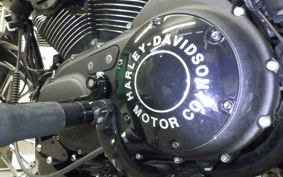 HARLEY XL1200V 2013