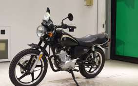 YAMAHA YB125SP 2012