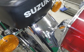 SUZUKI GN125 H 2015