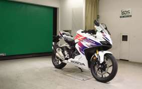 HONDA CBR250RR A MC51