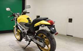 HONDA VTR 250 Gen. 2 2013 MC33