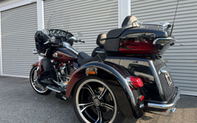 HARLEY HARLEY FLHTCUTGSE TRI G 2022 TBH