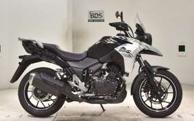 SUZUKI Vｽﾄﾛｰﾑ250A