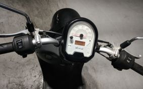 YAMAHA VINO 5AU