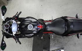 TRIUMPH DAYTONA 675 R 2016