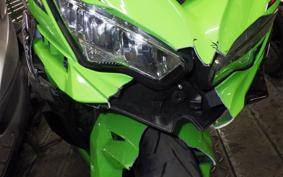 KAWASAKI ZX-4RR 2023 ZX400P