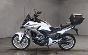 HONDA NC750X 2017 RC90